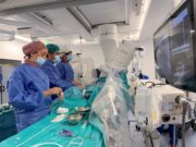 El doctor Jorge Palazuelos lidera el primer implant privat de vàlvula TAVI-in-valve mitral a Espanya